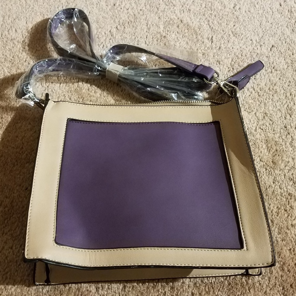 BNWT Beige & plum handbag